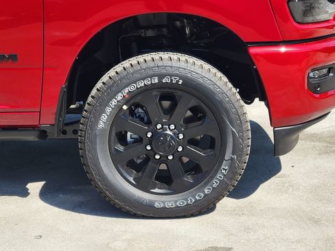 New 2026 RAM 2500 Laramie AWD/4WD image 23