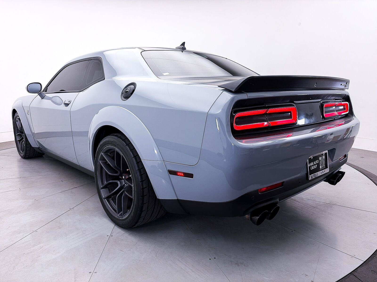 Used 2021 Dodge Challenger R/T Scat Pack RWD image 15