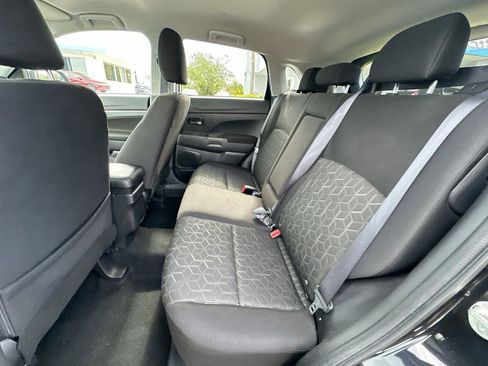 Used 2022 Mitsubishi Outlander Sport ES FWD image 22
