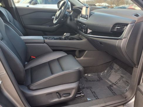 Certified 2023 Nissan Rogue SL image 11