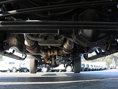 Used 2024 Ford F250 XL w/ XL Chrome Package image 36