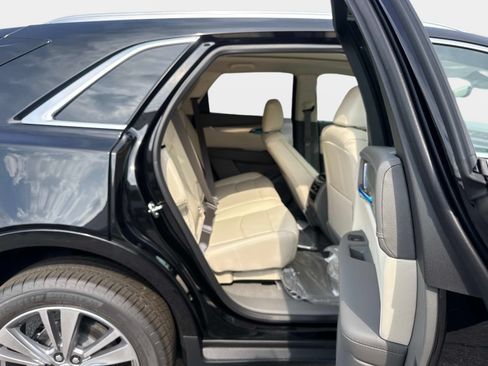 New 2026 Cadillac XT5 Premium Luxury w/ Driver Assist Package AWD/4WD image 12