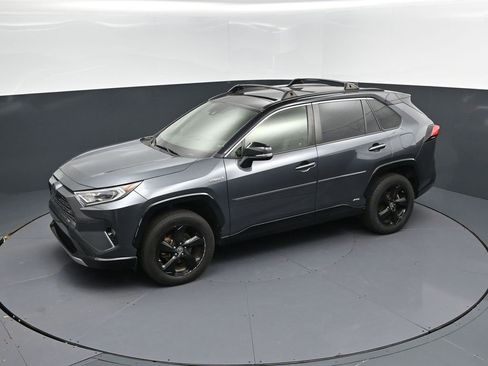 Used 2019 Toyota RAV4 XSE image 31