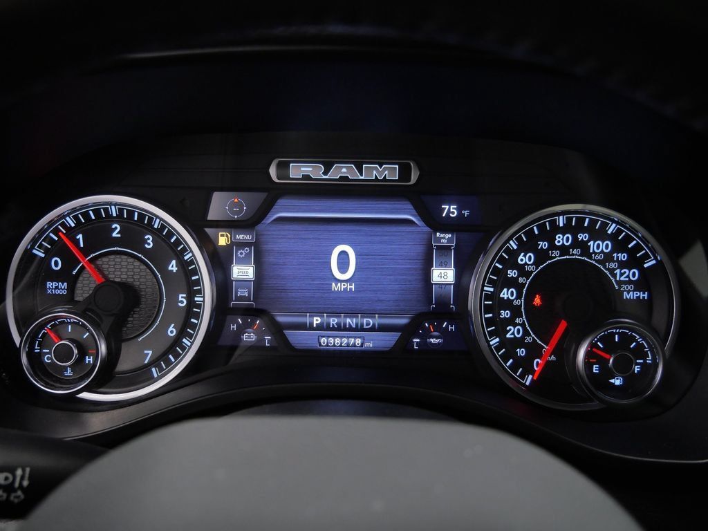 Used 2023 RAM 1500 Laramie AWD/4WD image 24