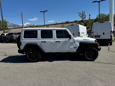 Used 2022 Jeep Wrangler Unlimited Sport AWD/4WD image 10