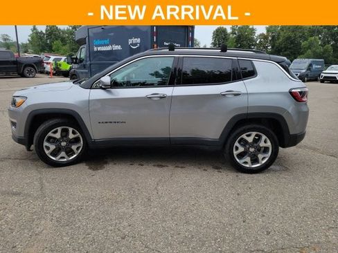 Used 2018 Jeep Compass Limited AWD/4WD image 6