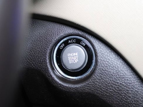 Used 2014 Hyundai Santa Fe Sport 2.0T image 13