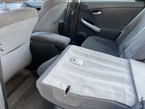 Used 2010 Toyota Prius Three FWD image 15