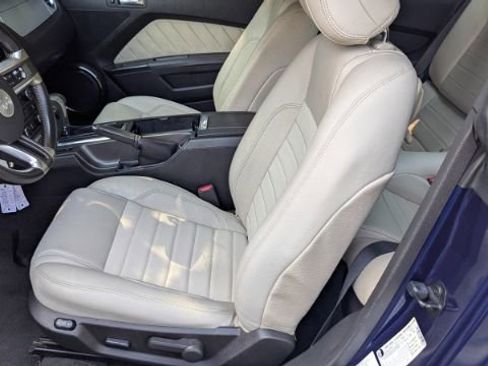 Used 2012 Ford Mustang Premium image 16