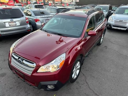 Used 2014 Subaru Outback 2.5i Limited image 8