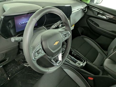 New 2026 Chevrolet TrailBlazer LT w/ Convenience Package AWD/4WD image 19