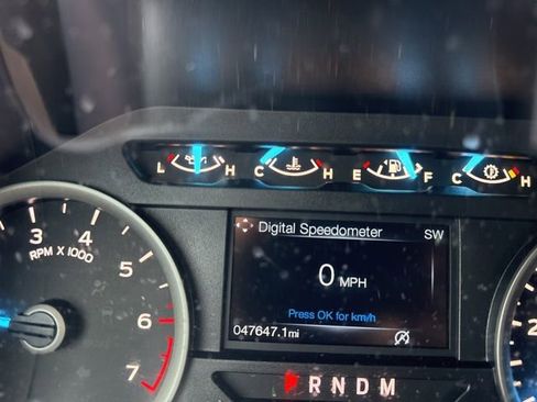 Used 2018 Ford F150 XLT w/ Equipment Group 302A Luxury image 2