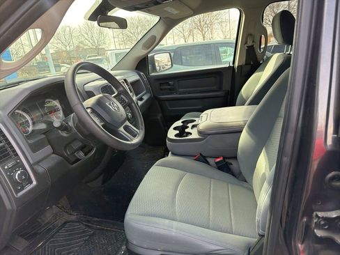 Used 2017 RAM 1500 Express image 8