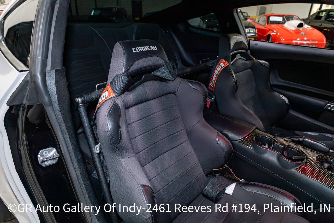 Used 2016 Ford Mustang GT RWD image 33