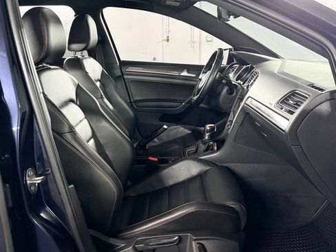 Used 2018 Volkswagen GTI Autobahn FWD image 27