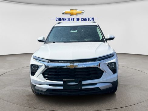 New 2026 Chevrolet TrailBlazer LT w/ Convenience Package FWD image 2