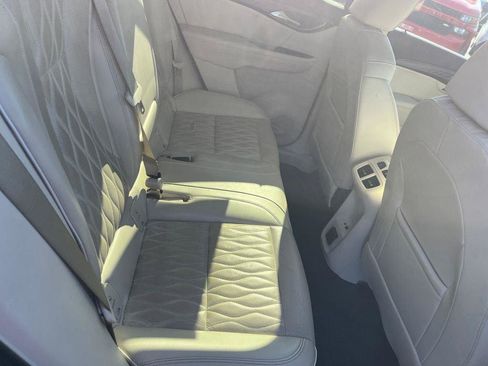 Used 2023 Buick Envision Avenir image 26