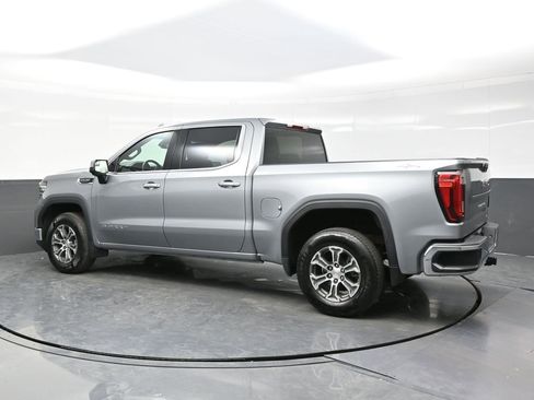 Used 2025 GMC Sierra 1500 SLT AWD/4WD image 4