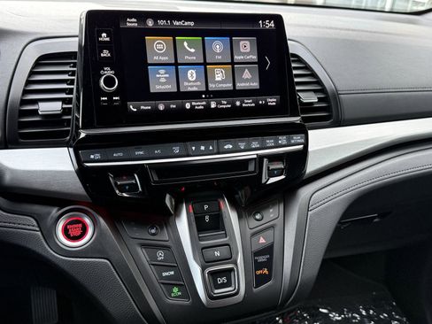 Used 2025 Honda Odyssey Sport-L image 46