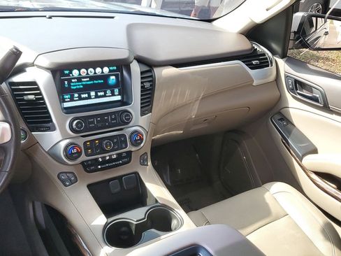 Used 2019 GMC Yukon XL SLT w/ Open Road Package image 20