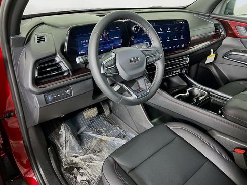 New 2026 Chevrolet Traverse Z71 w/ Driver Confidence Package image 9