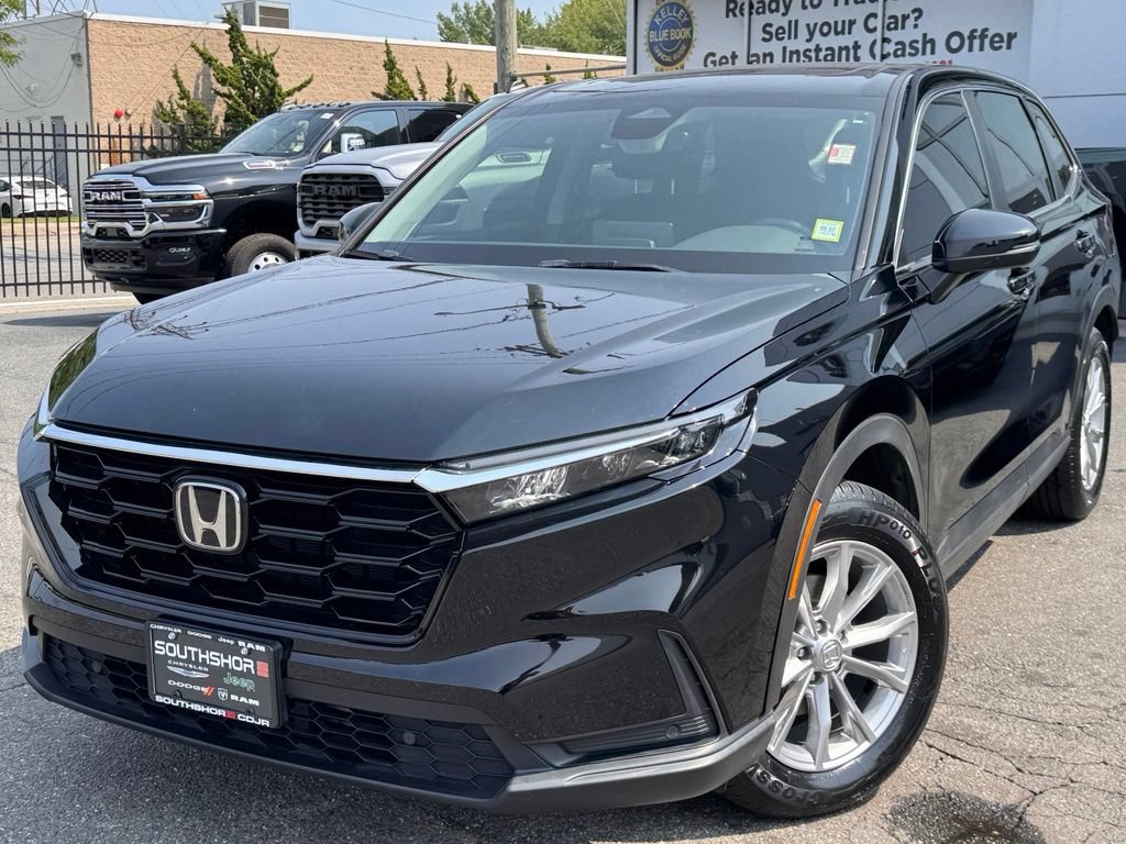 Used 2024 Honda CR-V EX-L image 3