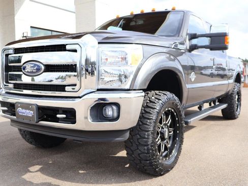 Used 2016 Ford F250 Lariat w/ Lariat Ultimate Package image 2