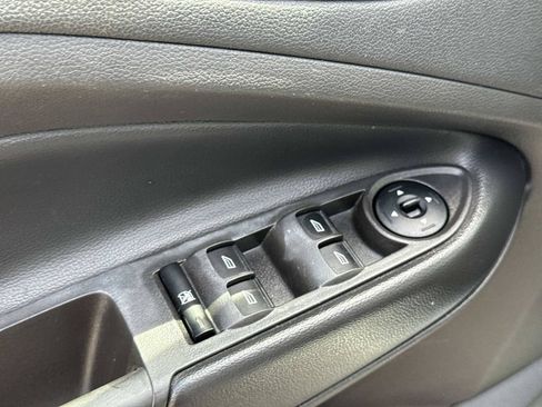 Used 2019 Ford Escape S FWD image 18
