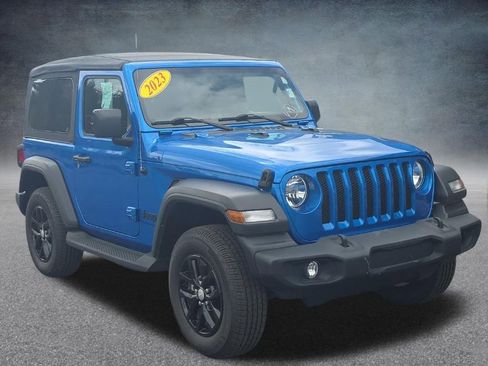 Used 2023 Jeep Wrangler Sport AWD/4WD image 10