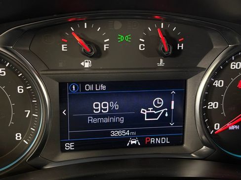 Used 2023 Chevrolet Equinox LS w/ LS Convenience Package FWD image 16