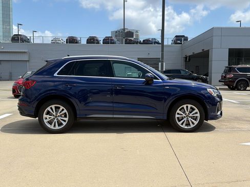 Certified 2022 Audi Q3 2.0T Premium Plus w/ Premium Plus Package AWD/4WD image 6