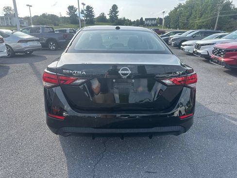 Used 2024 Nissan Sentra SV FWD image 4