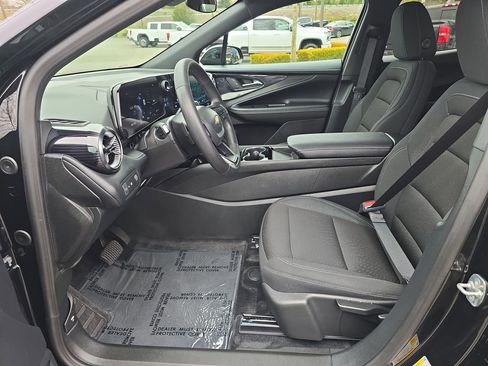 New 2025 Chevrolet Blazer EV LT image 20