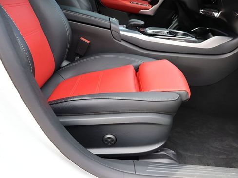 Used 2022 Mercedes-Benz CLA 35 AMG 4MATIC image 10