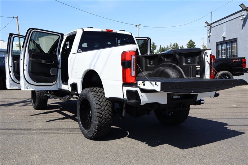 Used 2024 Ford F250 Platinum AWD/4WD image 41