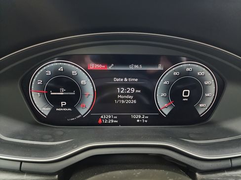 Used 2024 Audi A5 2.0T Premium Plus image 10