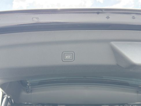 New 2026 GMC Yukon XL Denali w/ Sun & Power Step Package RWD image 24