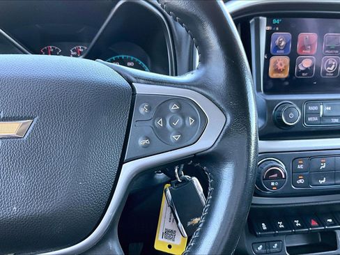 Used 2018 Chevrolet Colorado ZR2 w/ ZR2 Midnight Special Edition AWD/4WD image 19