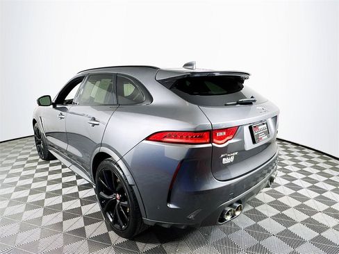 Used 2019 Jaguar F-PACE SVR image 5