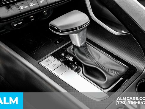 Used 2025 Hyundai Elantra Sport image 42