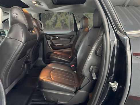 Used 2017 Chevrolet Traverse Premier AWD/4WD image 10