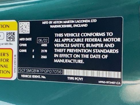 Used 2023 Aston Martin V8 Vantage Roadster image 25