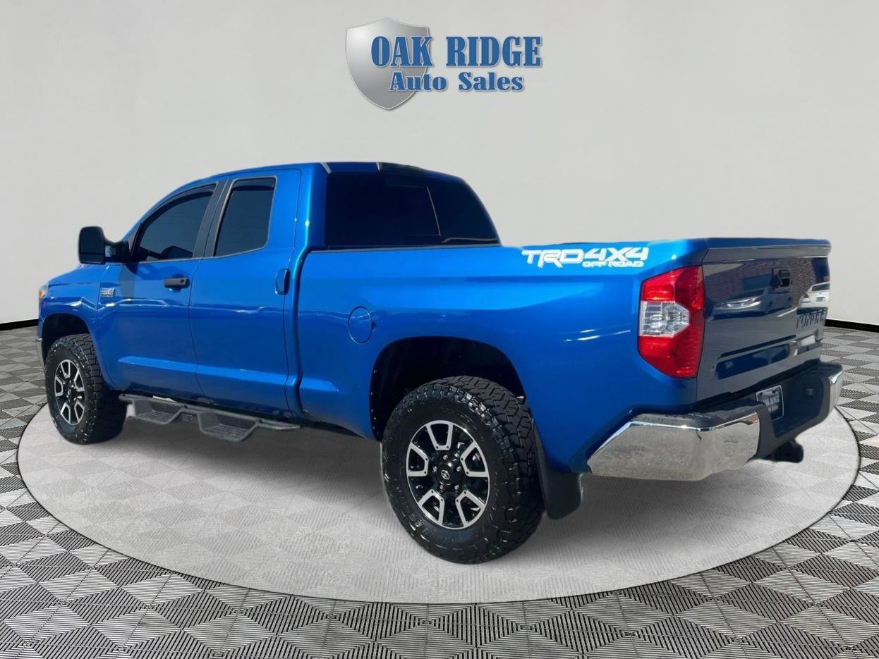 Used 2016 Toyota Tundra SR5 w/ TRD Off Road Package AWD/4WD image 7