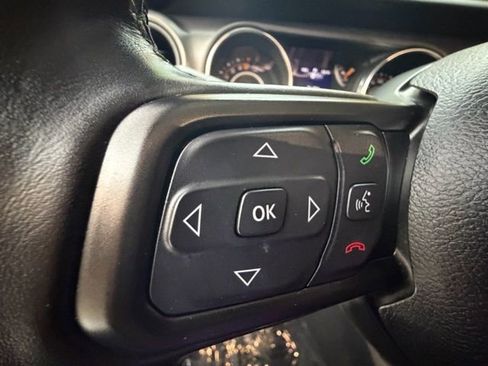 Used 2022 Jeep Gladiator Sport AWD/4WD image 22