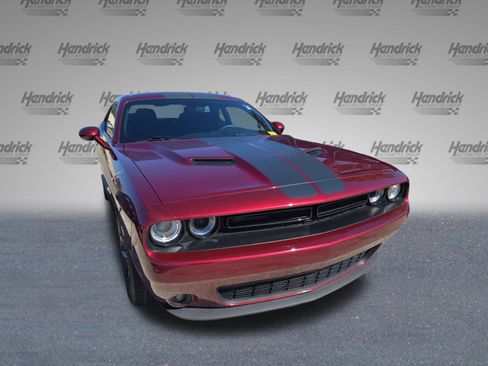 Used 2023 Dodge Challenger SXT w/ Blacktop Package image 8