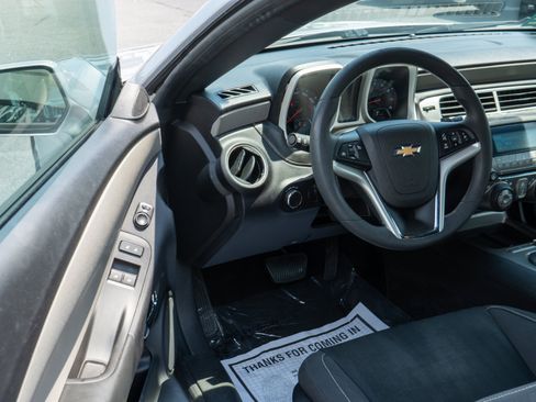 Used 2015 Chevrolet Camaro LS RWD image 12