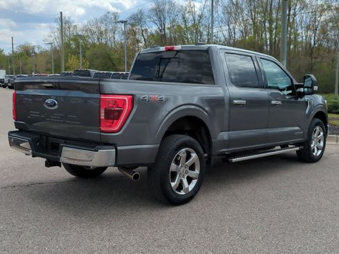 Used 2022 Ford F150 XLT w/ Equipment Group 302A High AWD/4WD image 8