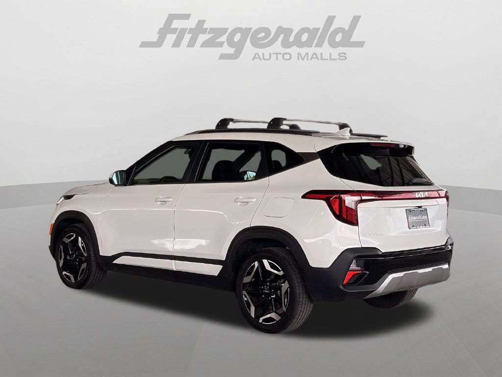 Used 2024 Kia Seltos SX w/ SX Sunroof Package AWD/4WD image 7