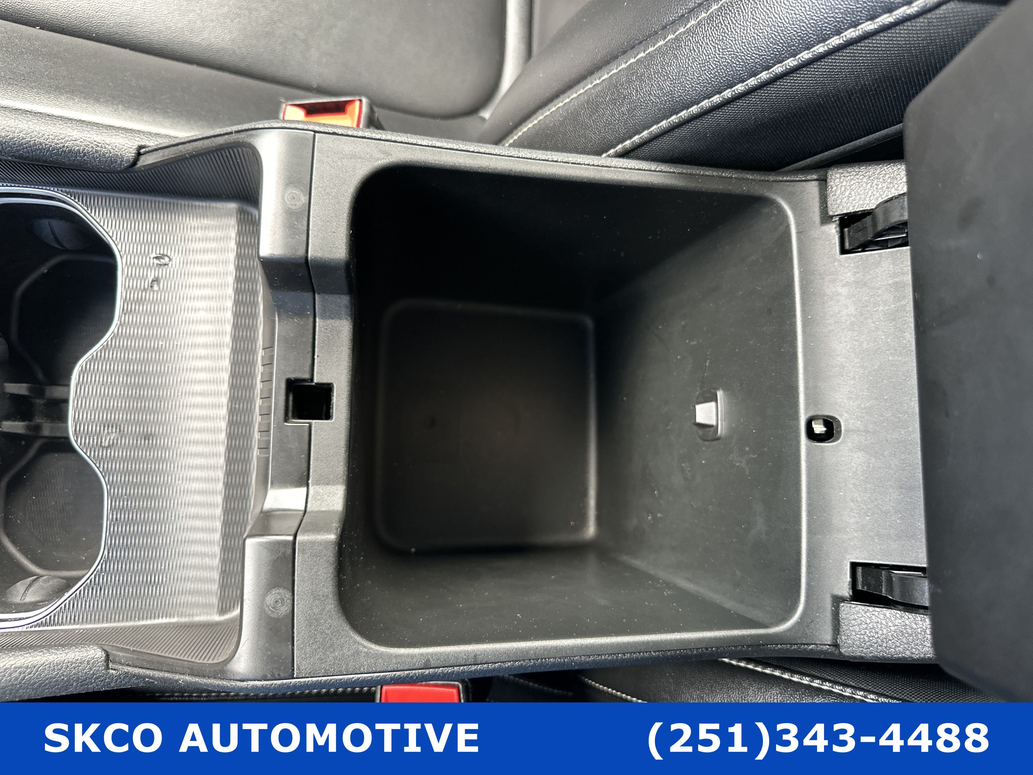 Used 2024 Jeep Grand Cherokee Limited AWD/4WD image 25