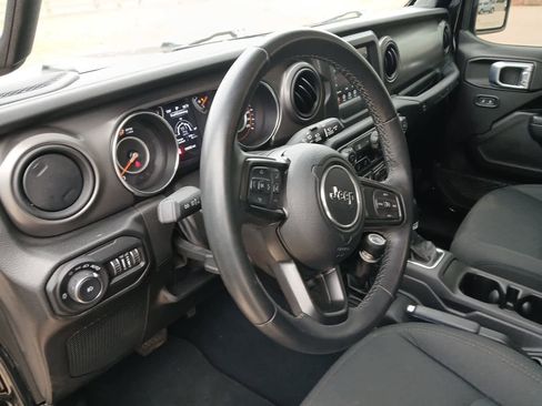 Used 2022 Jeep Wrangler Sport AWD/4WD image 53